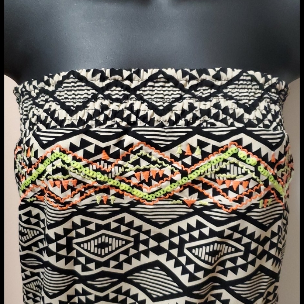 Xhilaration Strapless Romper Cover up NWT - Picture 2 of 8